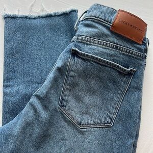 Lucky Brand Zoe High Rise Straight jeans size 8